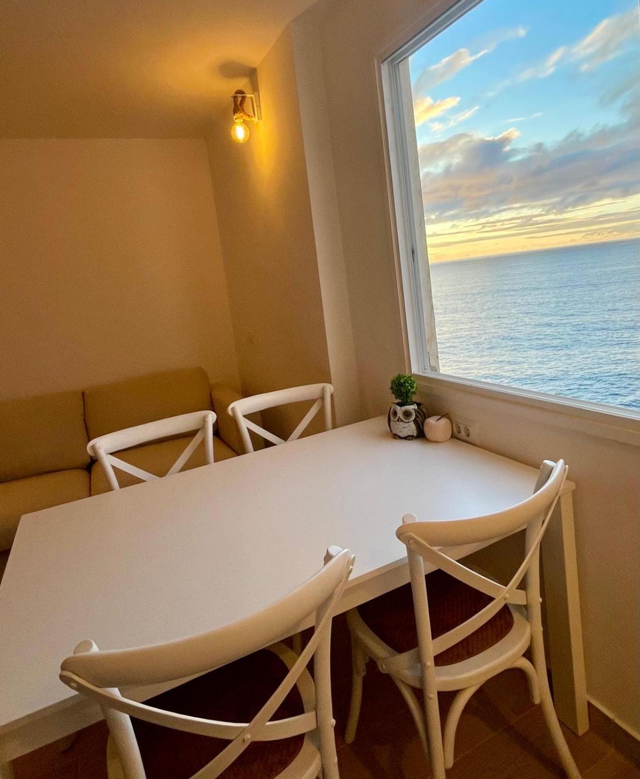 Apartment Inside The Wave A تاكورونتي المظهر الخارجي الصورة