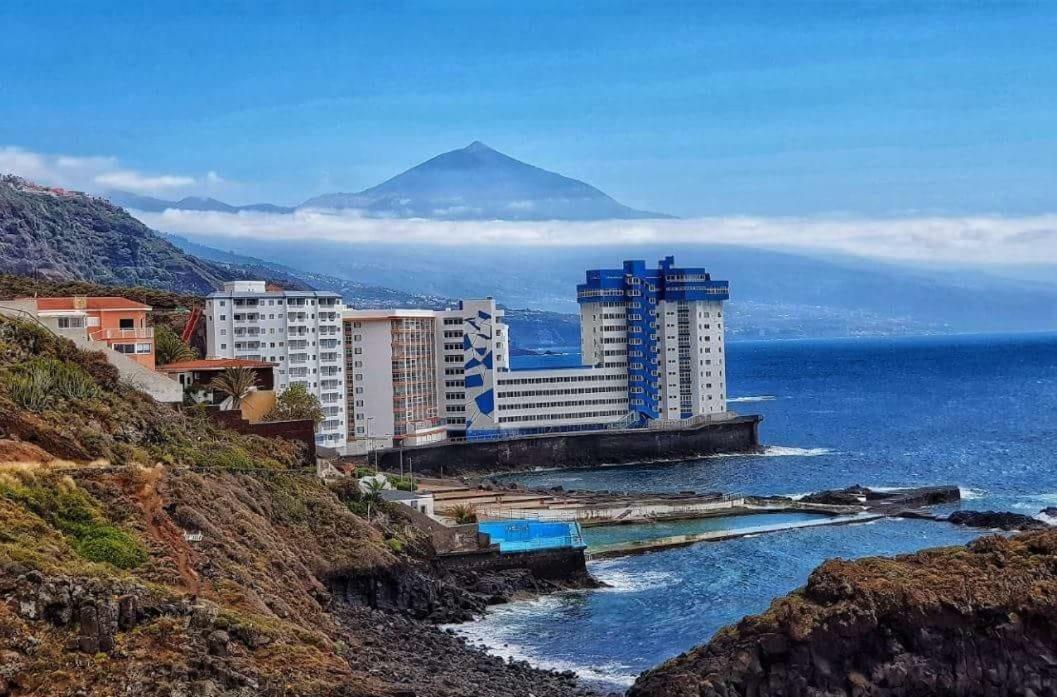 Apartment Inside The Wave A تاكورونتي المظهر الخارجي الصورة